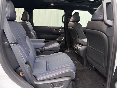New 2026 INFINITI QX80 4WD image 46