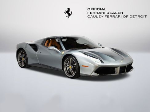 Used 2017 Ferrari 488 Spider RWD image 18