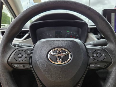 Used 2024 Toyota Corolla LE w/ LE Convenience Package FWD image 21