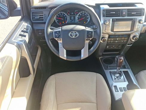 Used 2017 Toyota 4Runner Limited image 11