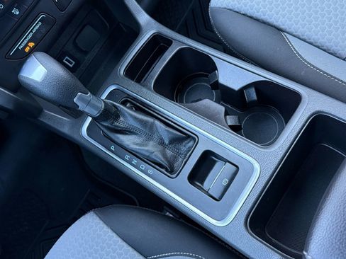 Used 2017 Ford Escape SE image 26