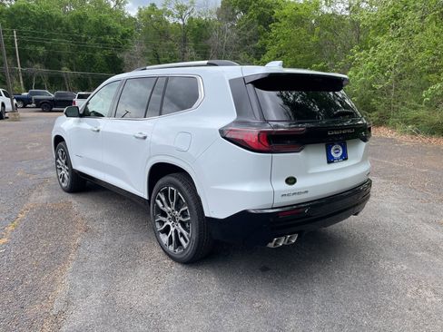 New 2026 GMC Acadia Denali Ultimate FWD image 3