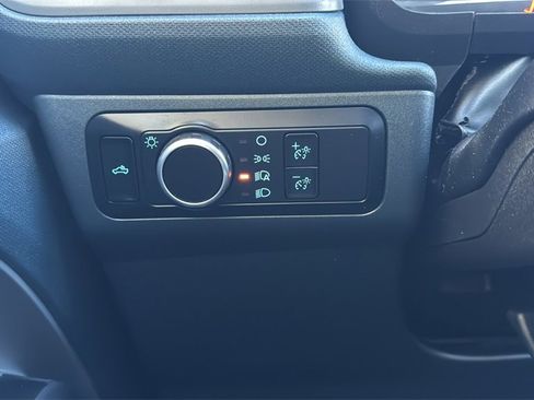 Certified 2024 Ford Maverick XLT w/ XLT Luxury Package image 18