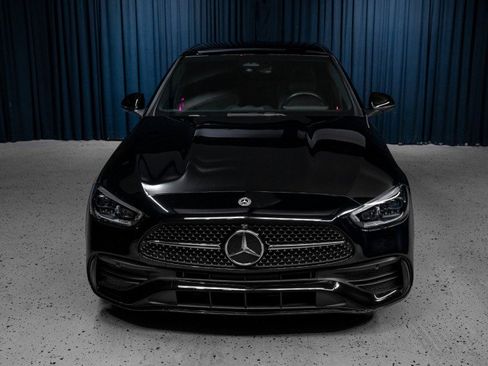 Used 2023 Mercedes-Benz C 300 Sedan image 2