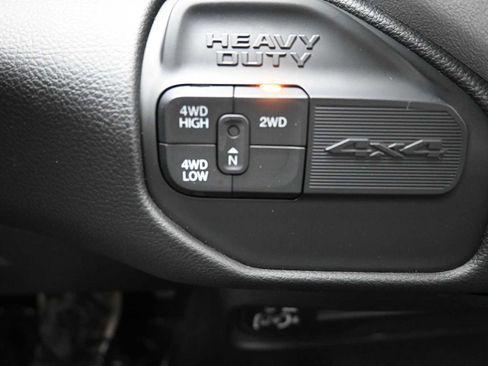 Used 2024 RAM 3500 Big Horn image 19