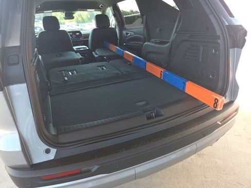 New 2026 Chevrolet Traverse LT w/ Driver Confidence Package image 7