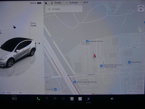 Used 2023 Tesla Model Y Performance AWD/4WD image 10