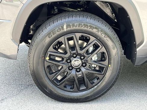 New 2026 Toyota Tundra SR5 AWD/4WD image 12