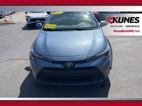 Used 2024 Toyota Corolla LE image 12