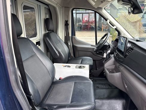 Used 2022 Ford Transit 350 DRW image 22
