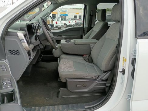 Used 2024 Ford F250 XLT AWD/4WD image 5
