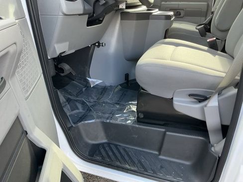 New 2026 Ford E-350 and Econoline 350 Super Duty w/ Power Equipment Group image 14