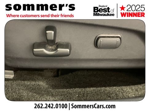 Used 2013 Subaru Legacy 2.5i Premium AWD/4WD image 10