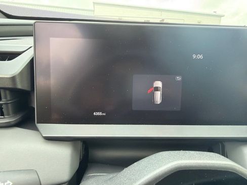 Used 2026 Toyota RAV4 XSE w/ Panoramic Sun Roof Package AWD/4WD image 2