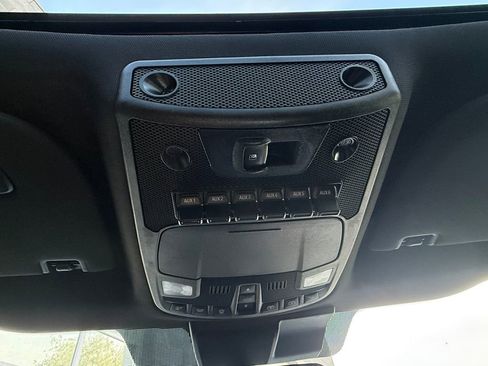 Used 2019 Ford F150 Raptor w/ Equipment Group 802A Luxury AWD/4WD image 35