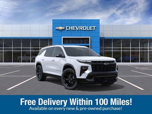 New 2026 Chevrolet Traverse RS w/ LPO, Floor Liner Package image 1