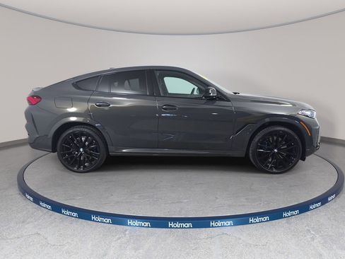 New 2026 BMW X6 M60i AWD/4WD image 4