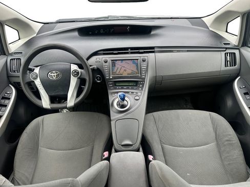 Used 2010 Toyota Prius Two FWD image 12