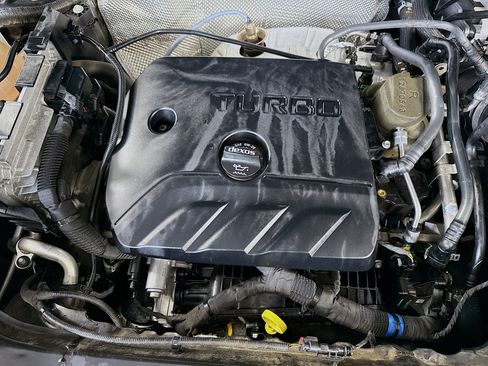 Used 2022 Chevrolet TrailBlazer LT w/ Convenience Package image 39