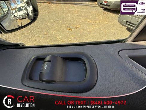 Used 2022 Ford Transit 350 XLT image 44