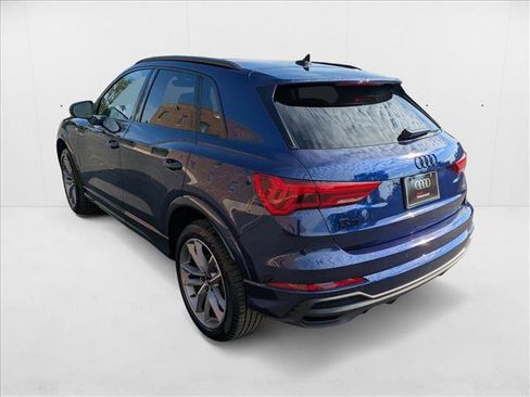 New 2025 Audi Q3 2.0T Premium image 7