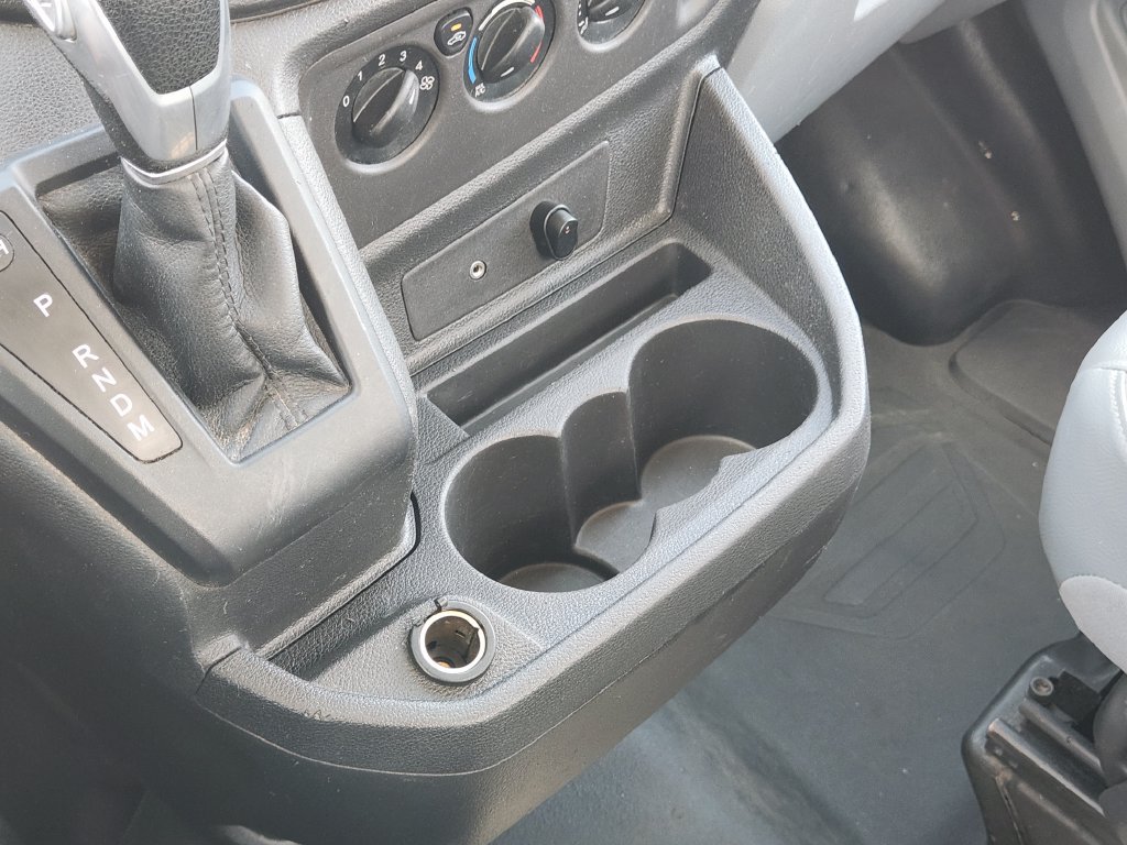 Used 2019 Ford Transit 250 138 RWD image 21