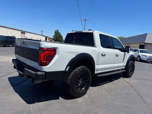 Used 2024 Ford F150 Raptor AWD/4WD image 8