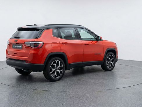 Used 2025 Jeep Compass Limited AWD/4WD image 9