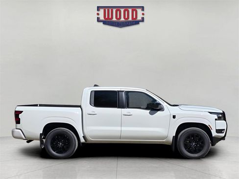 New 2026 Nissan Frontier SV image 2