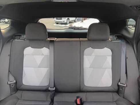 Used 2024 Chevrolet Trax RS w/ Sunroof Package image 15