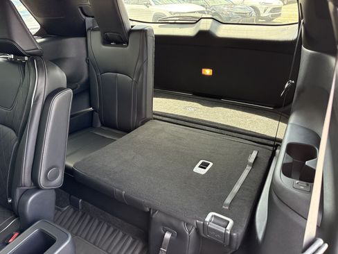 Used 2025 INFINITI QX60 Autograph w/ Cargo Package AWD/4WD image 16