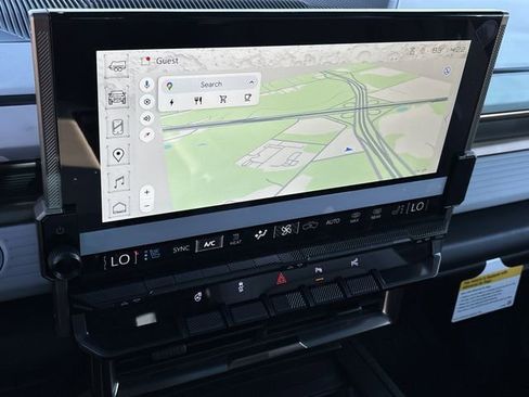 New 2025 GMC Hummer EV 2X image 15