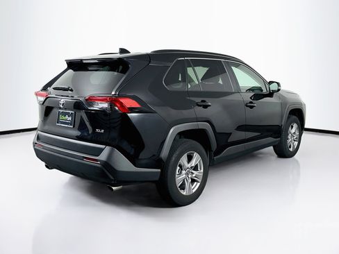 Used 2025 Toyota RAV4 XLE FWD image 9