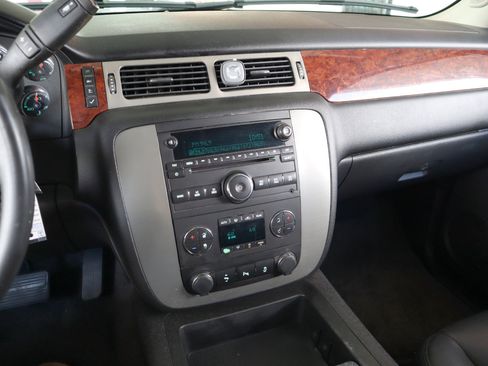 Used 2014 GMC Yukon SLT image 41