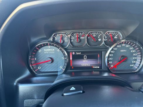 Used 2014 GMC Sierra 1500 SLT w/ All-Terrain Package AWD/4WD image 23
