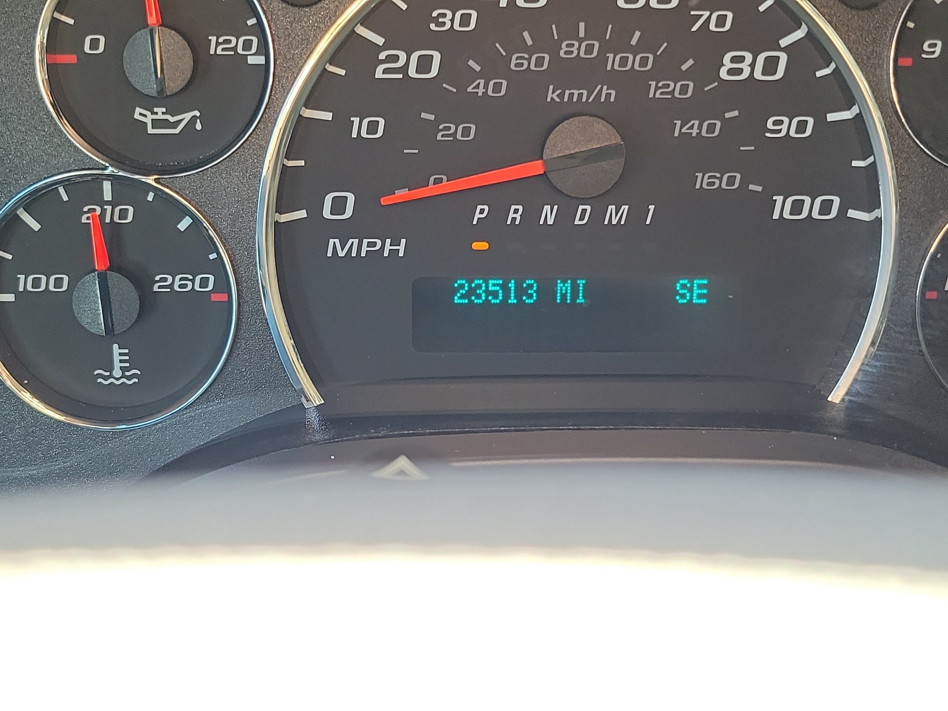 Used 2025 Chevrolet Express 2500 Extended w/ Driver Convenience Package RWD image 22