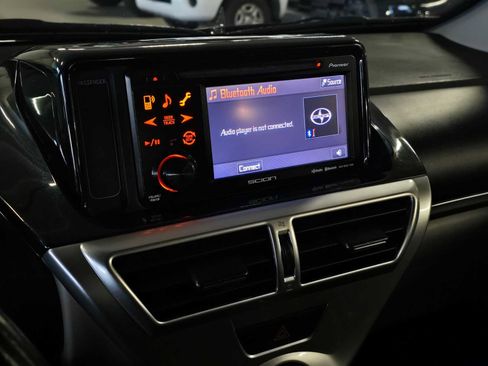 Used 2012 Scion iQ image 21