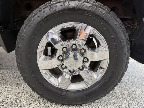 Used 2015 Chevrolet Silverado 2500 LTZ w/ Duramax Plus Package AWD/4WD image 27