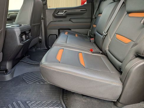 Certified 2023 GMC Sierra 1500 AT4 w/ AT4 Preferred Package AWD/4WD image 20
