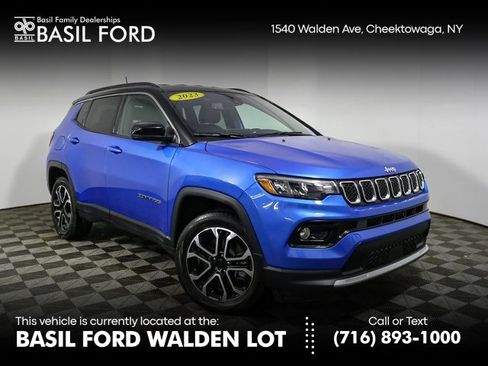 Used 2023 Jeep Compass Limited image 1