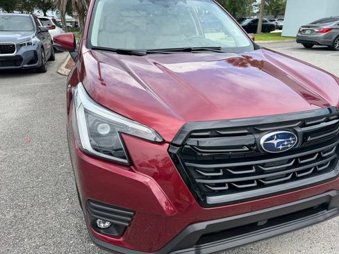 Used 2024 Subaru Forester Limited AWD/4WD image 15