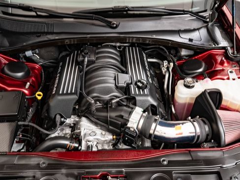 Used 2023 Chrysler 300 C RWD image 48