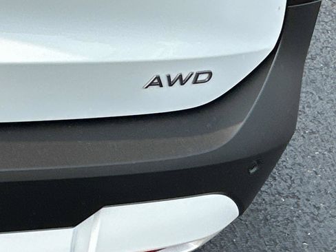 New 2026 Nissan Kicks SV w/ Cold Weather Package AWD/4WD image 13