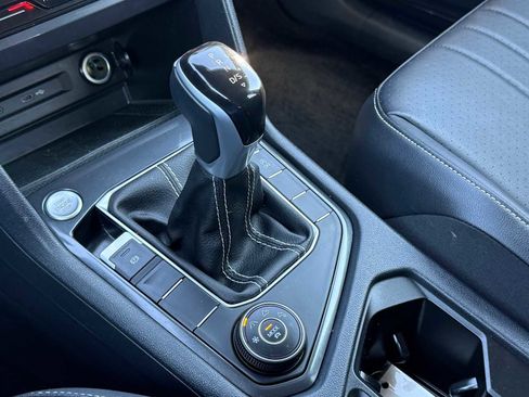 Certified 2023 Volkswagen Tiguan SE image 27