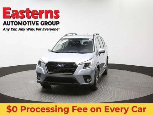Used 2023 Subaru Forester Premium AWD/4WD image 57