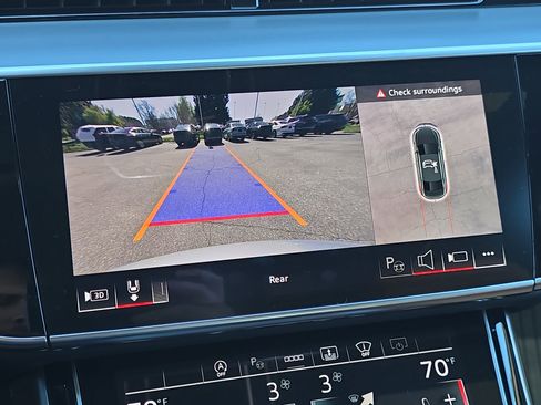 Used 2025 Audi A8 L 3.0T w/ Executive Package image 24