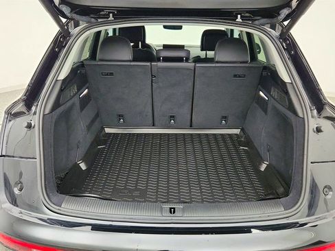 Used 2023 Audi Q5 2.0T Premium Plus w/ Premium Plus Package image 22