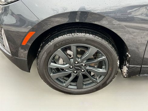 Used 2023 Chevrolet Equinox RS w/ RS Leather Package image 34