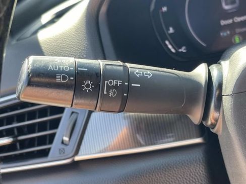Used 2020 Honda Accord Sport image 36