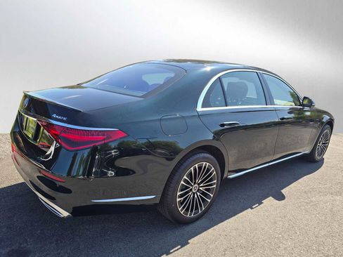 New 2026 Mercedes-Benz S 580 4MATIC Sedan image 3
